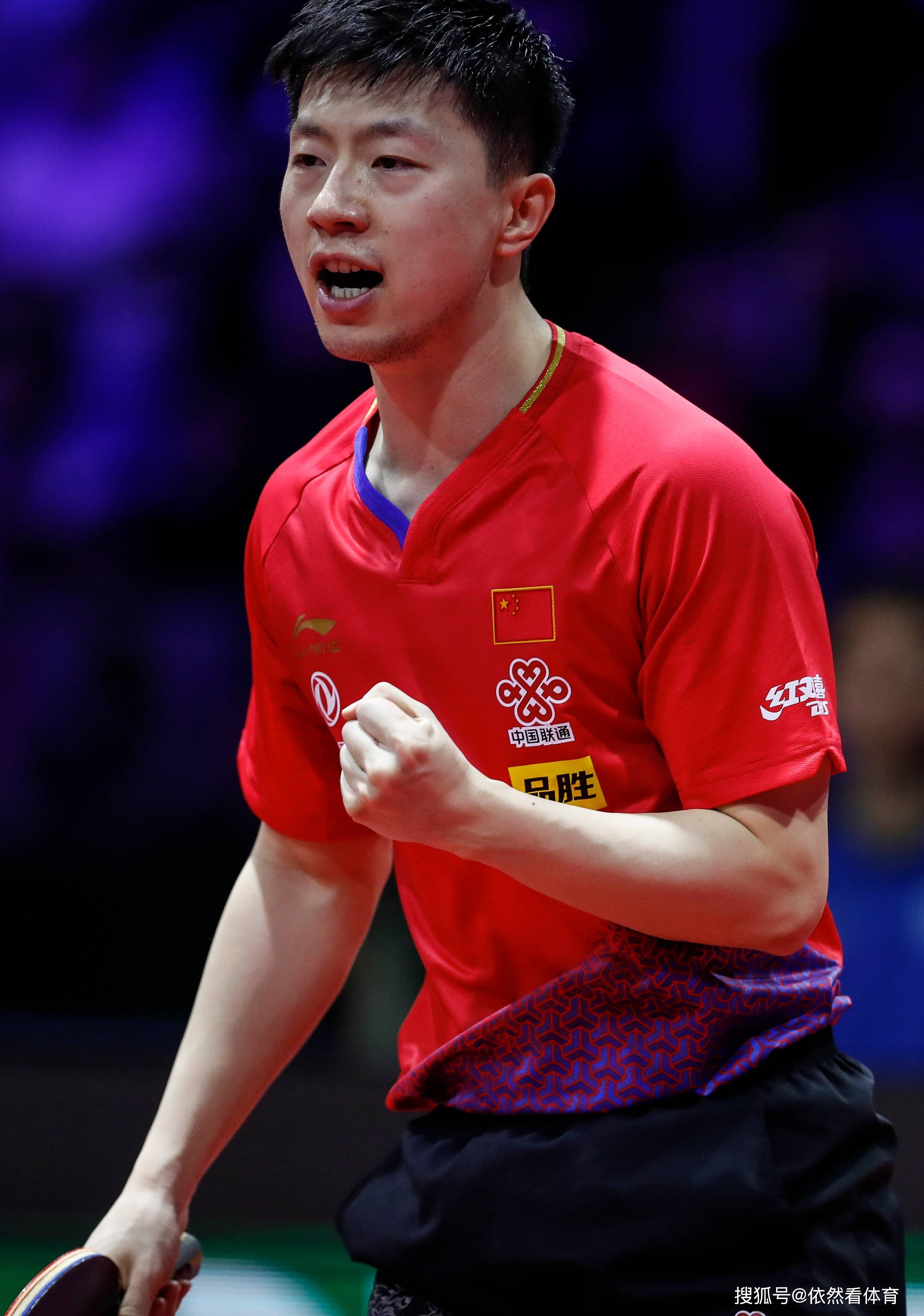 她在赛前准 她在赛前准